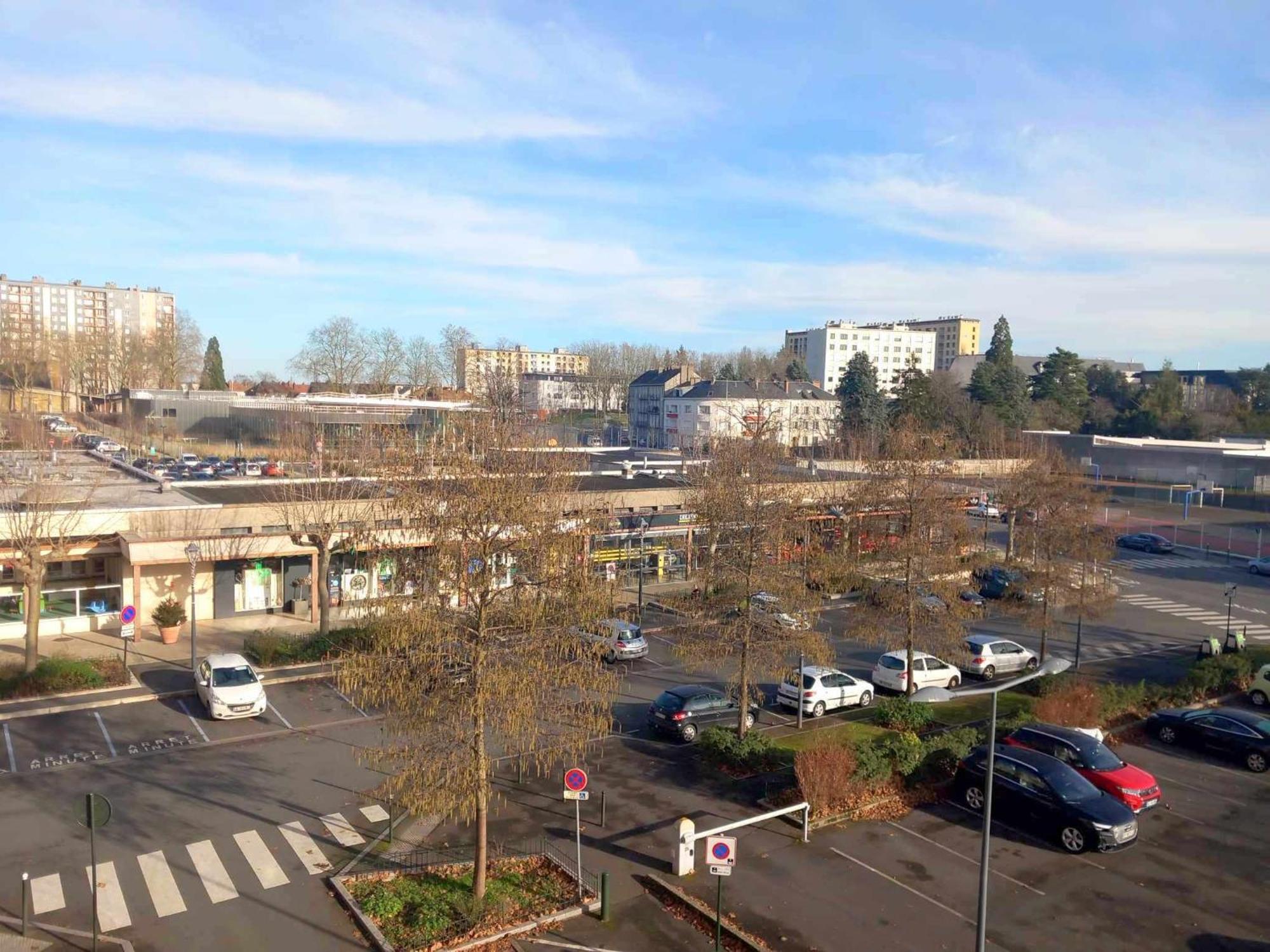 Appartement T3 57M2 Avec Balcon Proche Gare Sncf, Wifi Et Cafe Et The Offerts à Orléans Extérieur photo